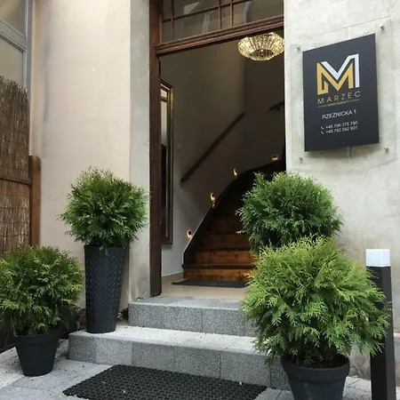 Marzec Apartamenty Gniezno Exterior photo