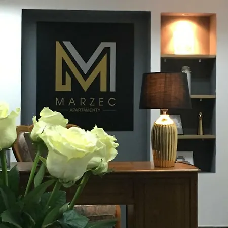 Marzec Apartamenty Gniezno Exterior photo